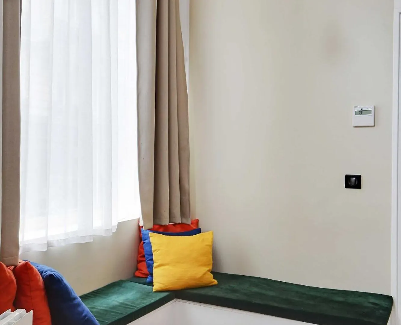 Charming 2br- 4p - Rochechouart Apartment *