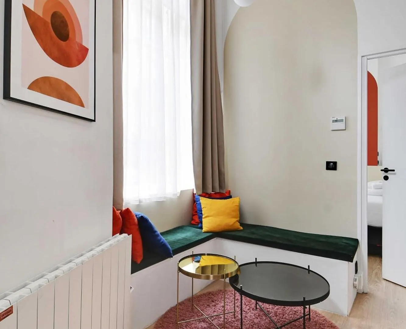 Apartment Charming 2br- 4p - Rochechouart Paris